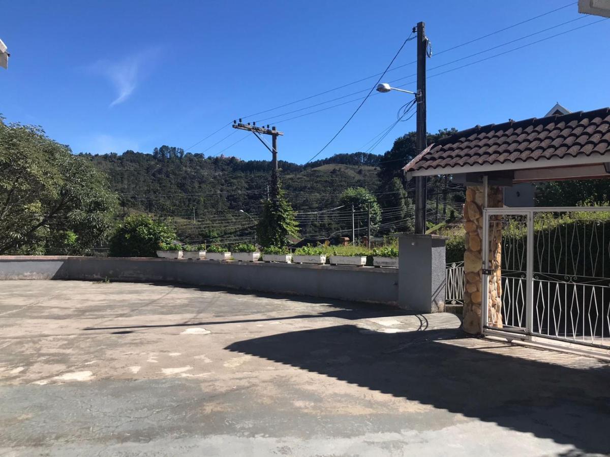 Pousada Doce Vida Campos do Jordão Exterior foto